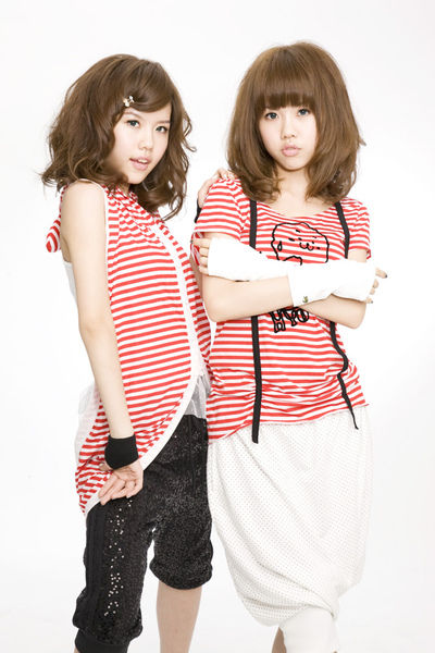 �������BY2