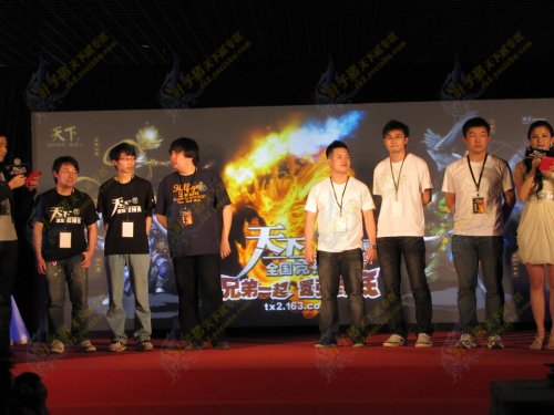 ������֣����ܽ����֮��VS���ݰװ׶�