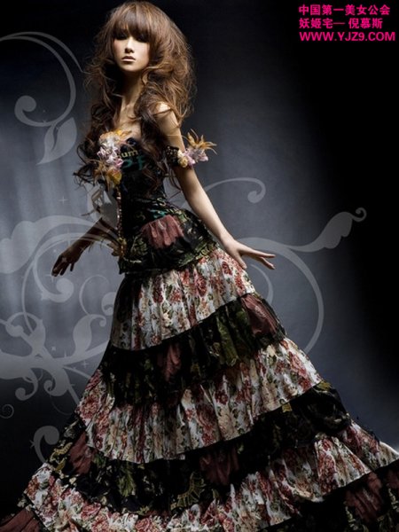 妖姬宅爆出新人美女慕斯美眉倪慕斯_图片中