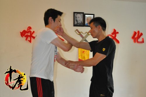 ӽ����ս��һȭ����